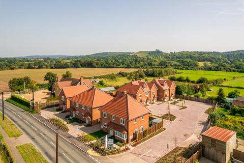 5 bedroom detached house for sale, Grove Lane, Great Kimble, Aylesbury, Buckinghamshire, HP17