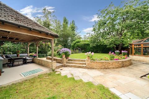 4 bedroom detached house to rent, Buckland Road,  Bampton,  OX18