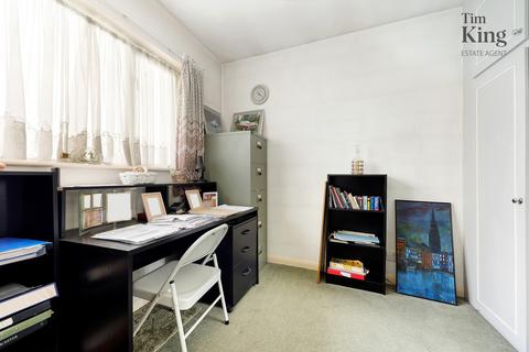 38 Nevin Drive, London, E4 7LH