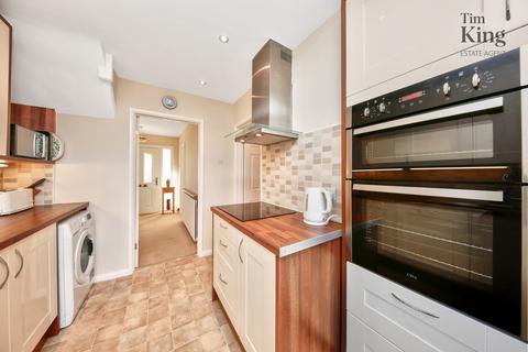15 Kimberley Way, London, E4 6DE