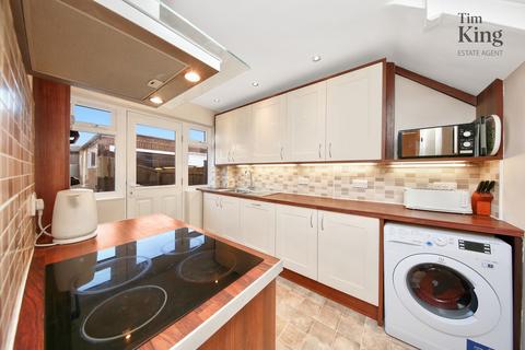 15 Kimberley Way, London, E4 6DE