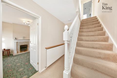 15 Kimberley Way, London, E4 6DE