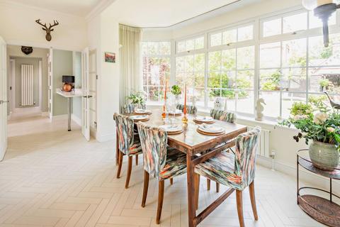 3 bedroom semi-detached house for sale, Sutherland Grange, Maidenhead Road, Windsor, Berkshire