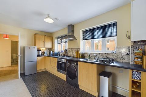 44 Blaen Bran Close, Cwmbran, NP44 1UU