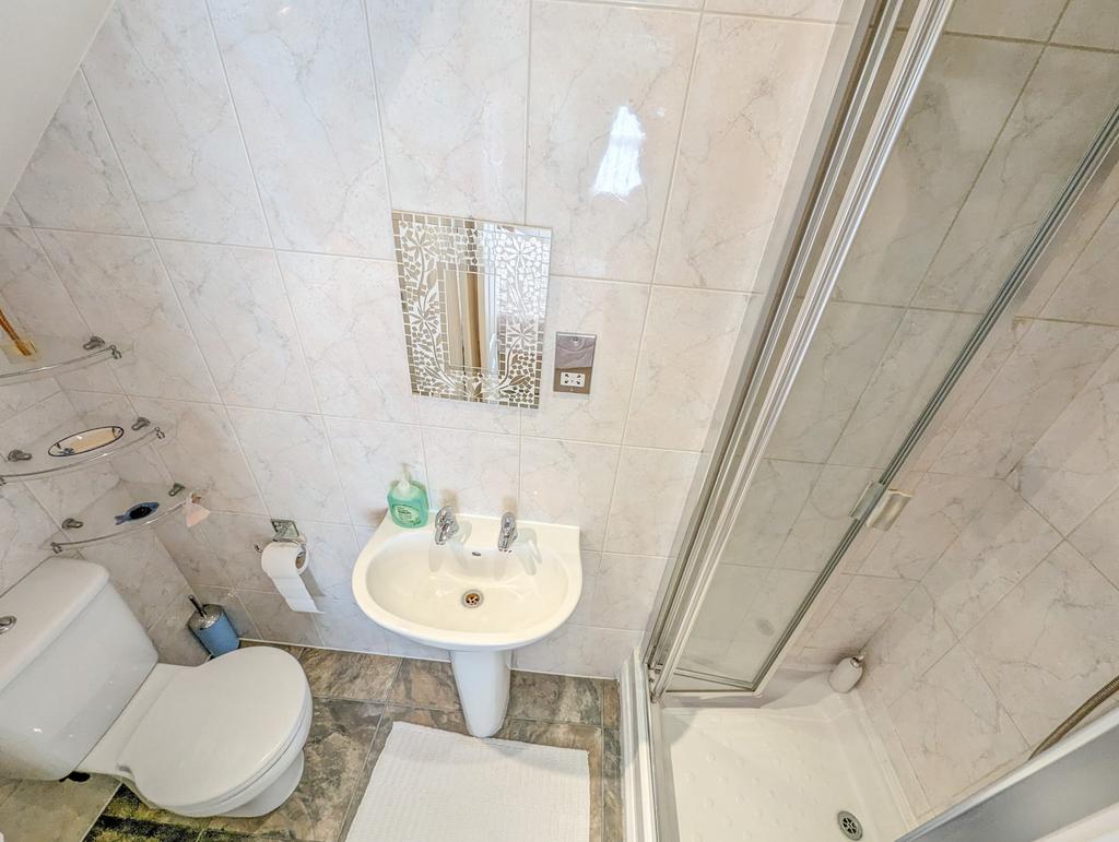 En-suite shower room