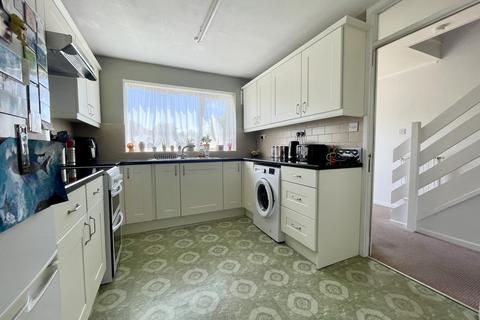 3 bedroom end of terrace house for sale, Bramble Close, Eastbourne, East Sussex, BN23