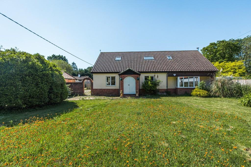 Tivetshall St. Mary 3 bed detached house for sale £750,000