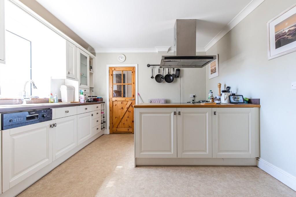 Tivetshall St. Mary 3 bed detached house for sale £750,000