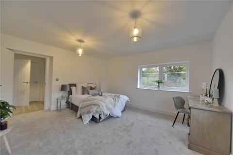 2 bedroom bungalow to rent, Wamil Court, Wamil Way, Mildenhall, Bury St. Edmunds, IP28
