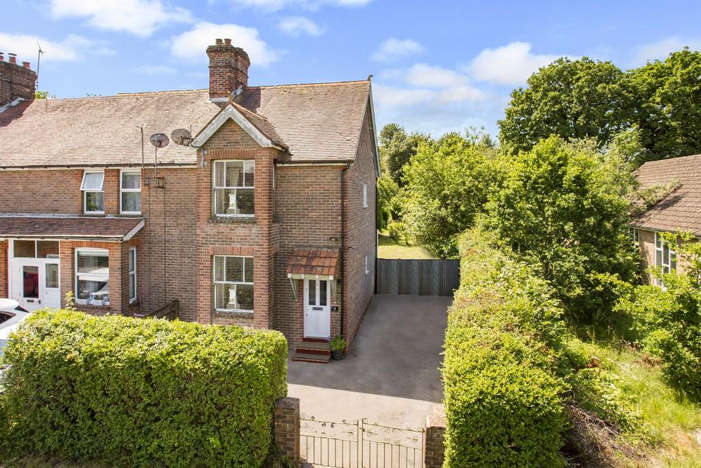 Mayfield Road, Rotherfield 2 bed end of terrace house for sale £450,000