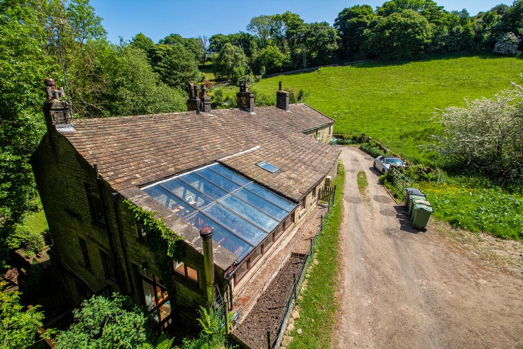 Hollin Brigg, Holmbridge, Holmfirth 3 bed semidetached house for sale £570,000