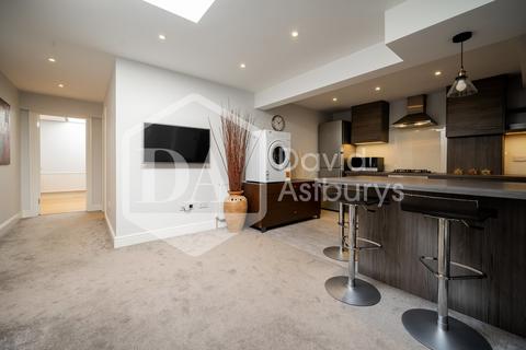 2 bedroom apartment to rent, Camden Road, Holloway, London