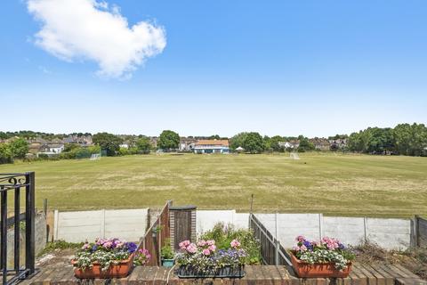 29 Rutland Walk, London, SE6 4LG
