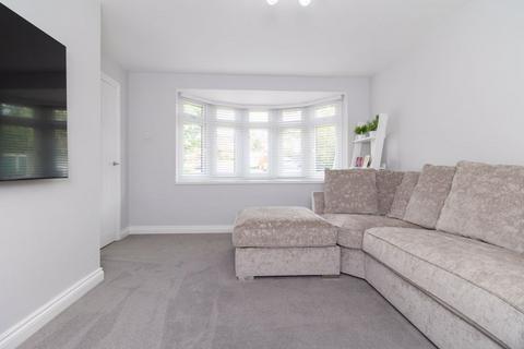73 Oaklands, South Godstone, Godstone, RH9 8HX