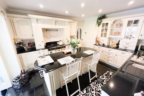 undefined, Newton Road, Great Barr, Birmingham, B43 8HN