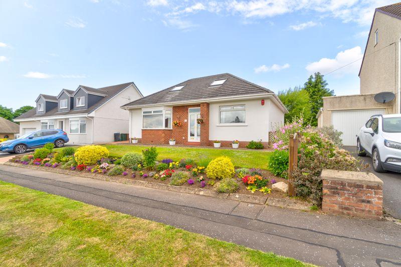 2A Manor Avenue, Kilmarnock KA3 1TR 4 bed detached bungalow £285,000