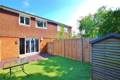 207 Park Barn Drive, Guildford, GU2 8EX