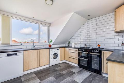 3 bedroom flat for sale, St. Helens Parade, Southsea