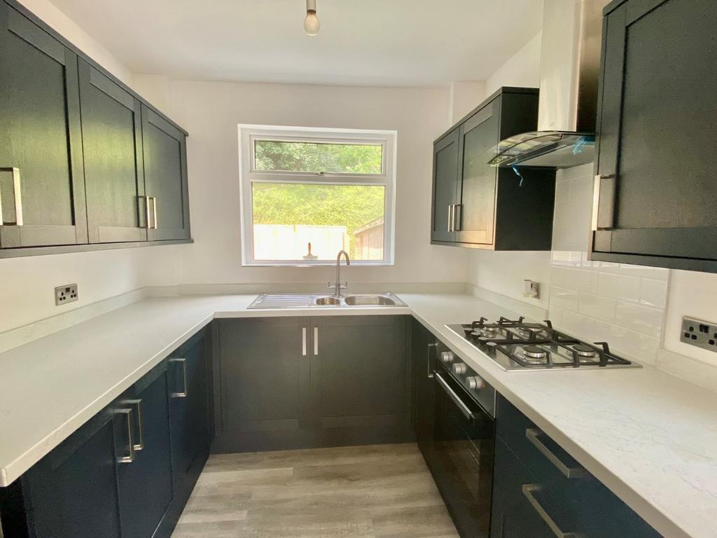 Listerdale, Littletown, Liversedge, WF15 3 bed semidetached house £220,000