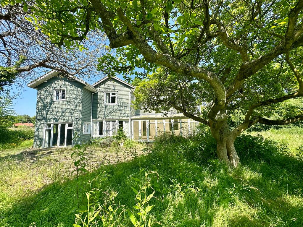 Packhorse Lane, Ridge, Nr. South Mimms, EN6 3LX 4 bed detached house