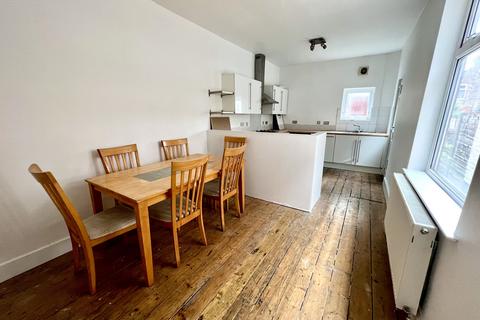 48 Marshall Road, Manchester, M19 2FQ