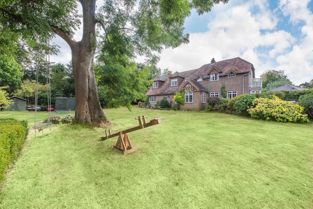 Ash Hill, Ruckinge, Ashford, Kent 4 bed detached house for sale £