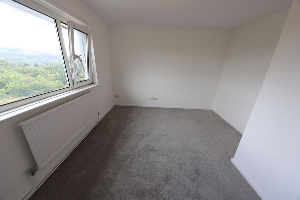 Cwmdare, Aberdare CF44 1 bed flat to rent £460 pcm (£106 pw)