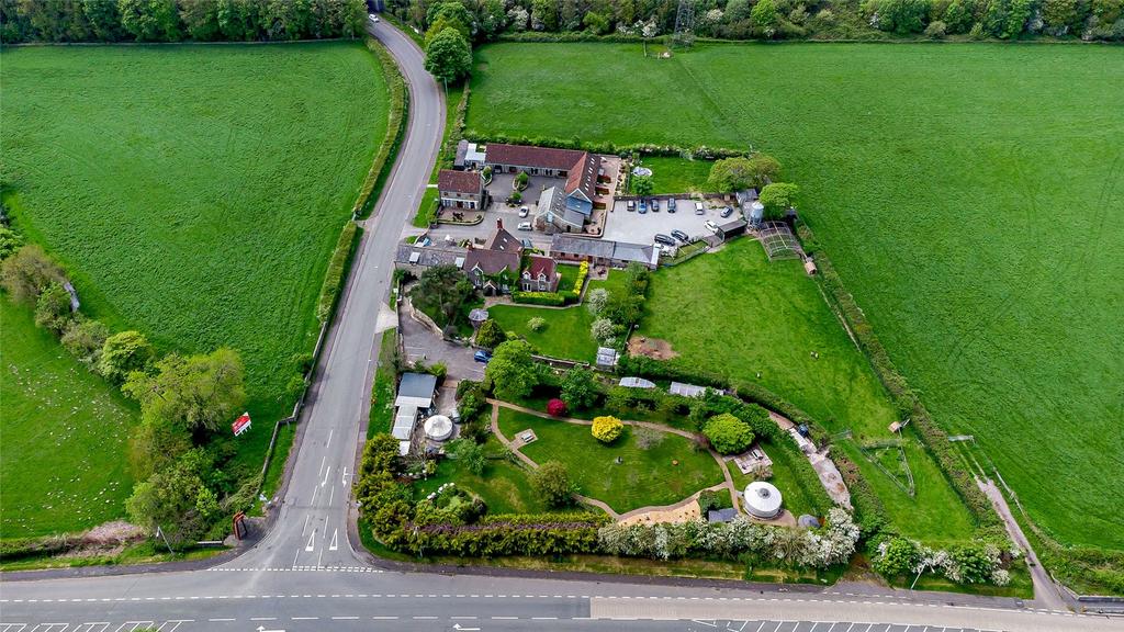 Margam, Port Talbot, Neath Port Talbot, SA13 4 bed house for sale £