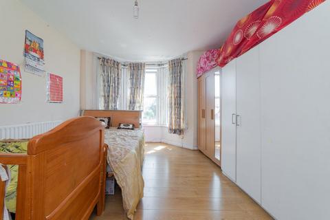3 bedroom maisonette for sale, Flat, Cameron Road, Croydon, CR0
