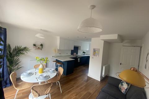 undefined, Belvedere Place