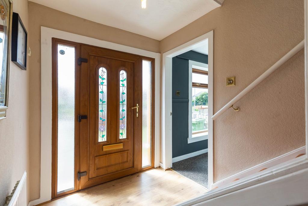 Cowan Crescent, Ayr, KA8 2 bed terraced house for sale £100,000