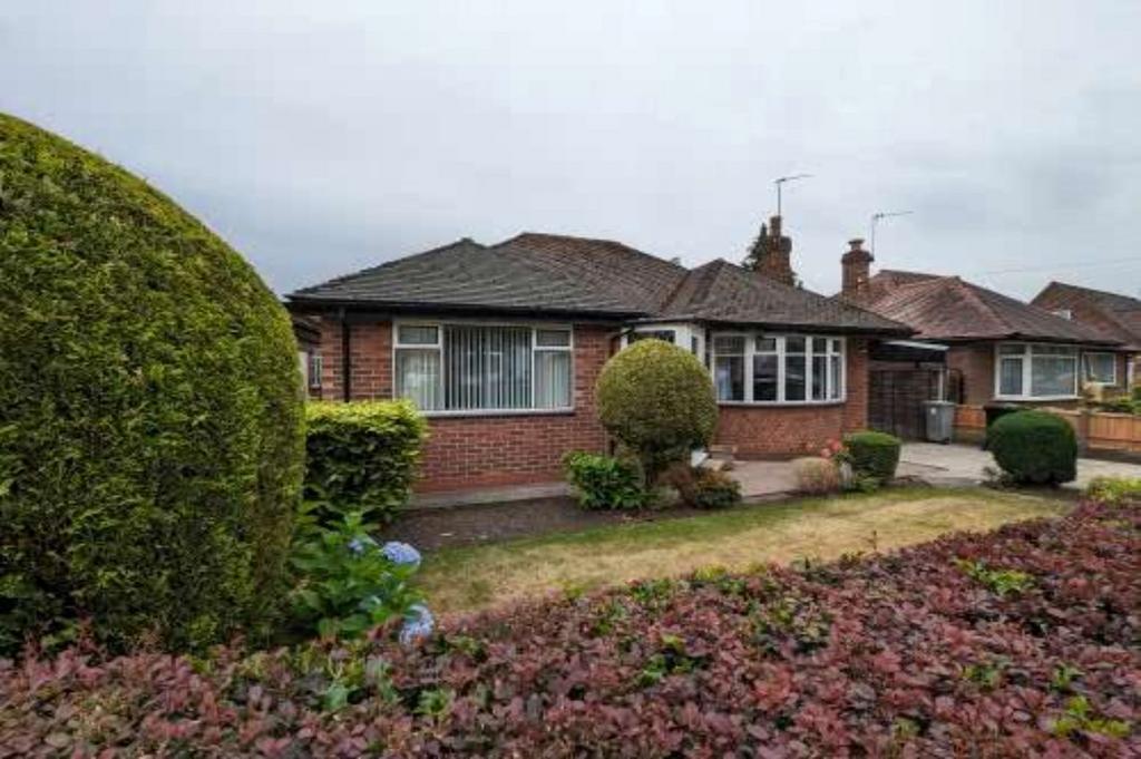 Winchester Road, Urmston, Manchester... 2 bed detached bungalow £