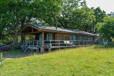 3 bedroom log cabin for sale, Ogdens, Fordingbridge, SP6
