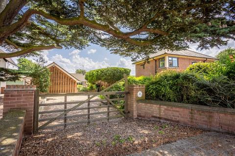 3 bedroom detached bungalow for sale, Roman Road, Birstall, LE4