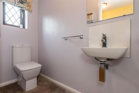 1 Bentley Road, Castle Donington, Derby, DE74 2UL