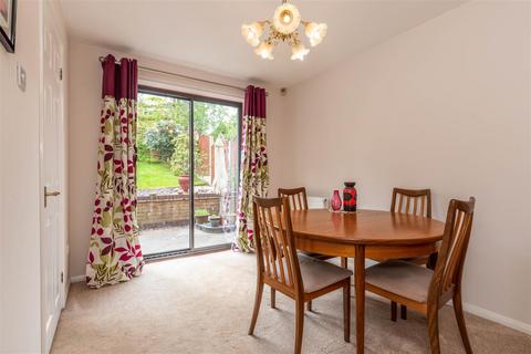 1 Bentley Road, Castle Donington, Derby, DE74 2UL