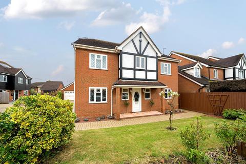 16 Buxton Close, Meppershall, Shefford, SG17 5QF