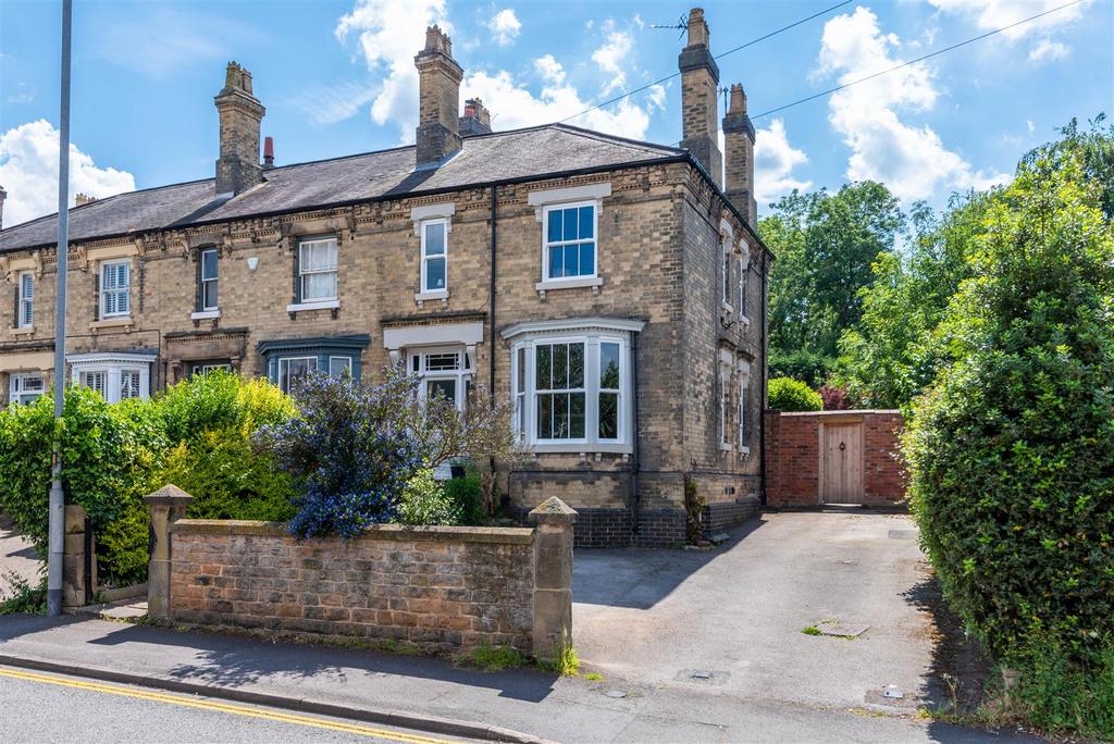 Derby Road, Derby DE74 5 bed semidetached house for sale £445,000