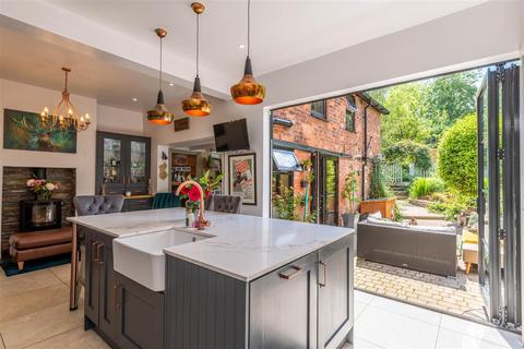 43 Derby Road, Kegworth, Derby, DE74 2EN