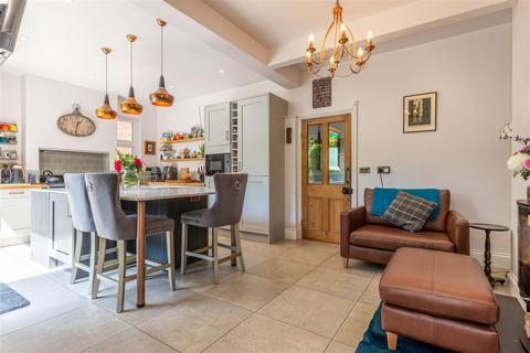 43 Derby Road, Kegworth, Derby, DE74 2EN
