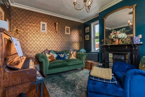 43 Derby Road, Kegworth, Derby, DE74 2EN