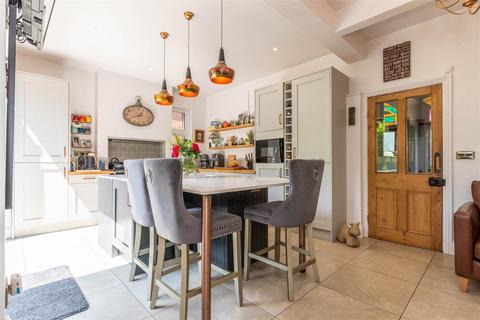 43 Derby Road, Kegworth, Derby, DE74 2EN