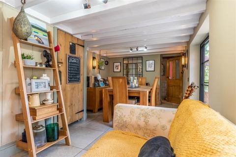 43 Derby Road, Kegworth, Derby, DE74 2EN