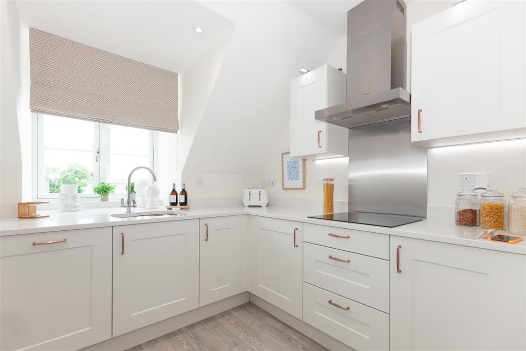 Kitchen 1.jpg