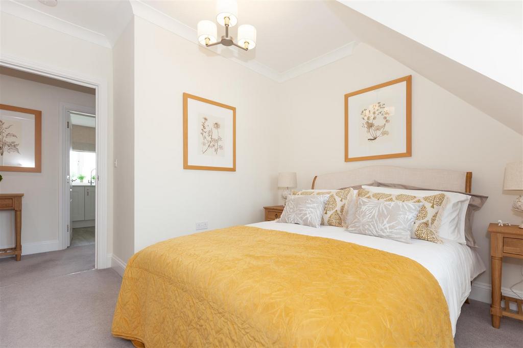 Bedroom 2 3.jpg