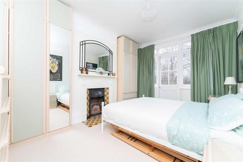 38 Elers Road, London, W13 9QD