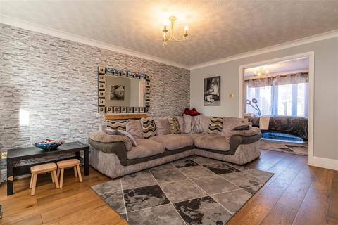 14 Bentley Road, Castle Donington, Derby, DE74 2UL