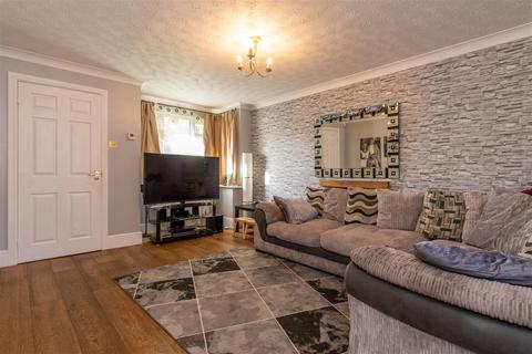 14 Bentley Road, Castle Donington, Derby, DE74 2UL