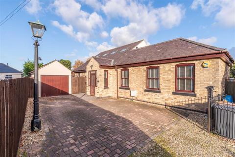 57 Barroon, Castle Donington, Derby, DE74 2PF