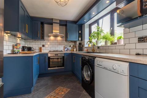 16 Fox Road, Castle Donington, Derby, DE74 2UN